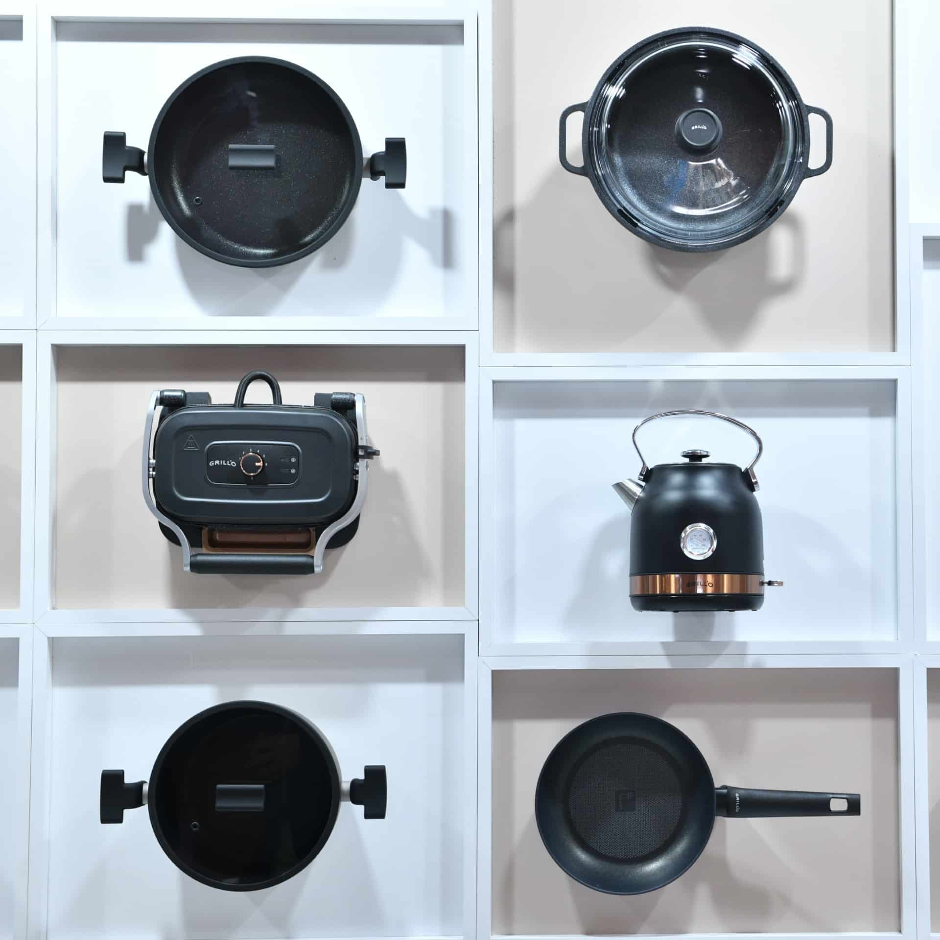 Cookware products shot from above