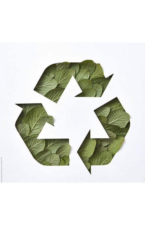Yapraklardan oluşan bir geri dönüşüm logosu