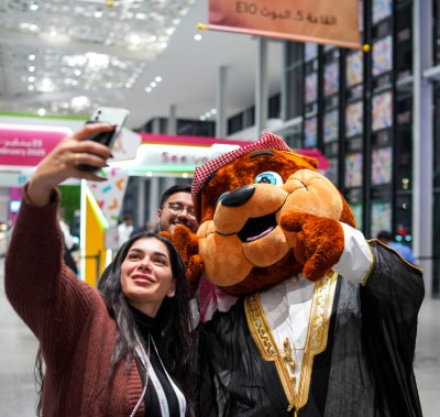 selfie with dabdoub