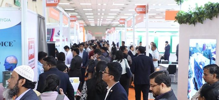 Busy show floor at VF India 